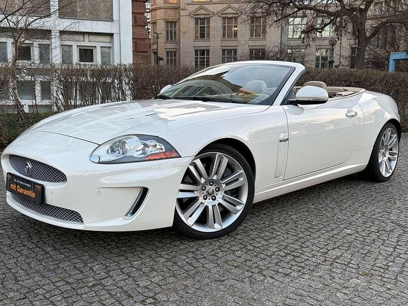Gebraucht Jaguar XKR 510 PS (375 kW) 2011 Weiß Cabrio