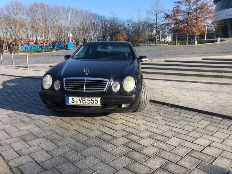 Schwarz Gebraucht 1999 Mercedes CLK230 Avantgarde Coupé | 3.200 € (Fairer Preis) - Bild 1/4