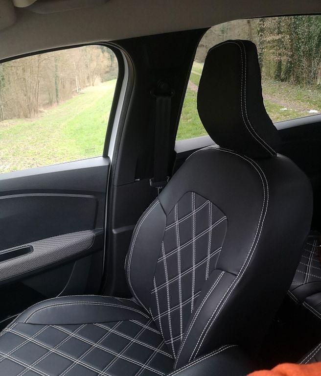 Weiß Gebraucht 2022 Dacia Jogger Essentiel Kombi | 16.000 € (Fairer Preis) - Bild 1/4