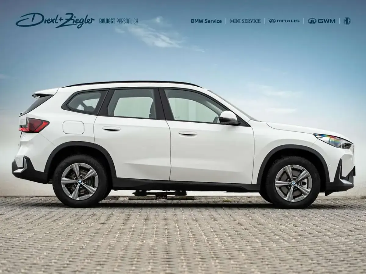 Gebraucht BMW X1 Shadowline 170 PS (125 kW) 2025 Alpinweiß uni SUV