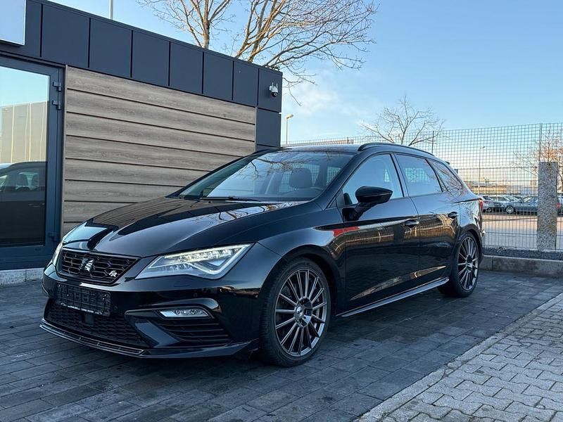 Schwarz Gebraucht 2018 Seat Leon ST FR Kombi | 17.900 € (Fairer Preis) - Bild 1/4