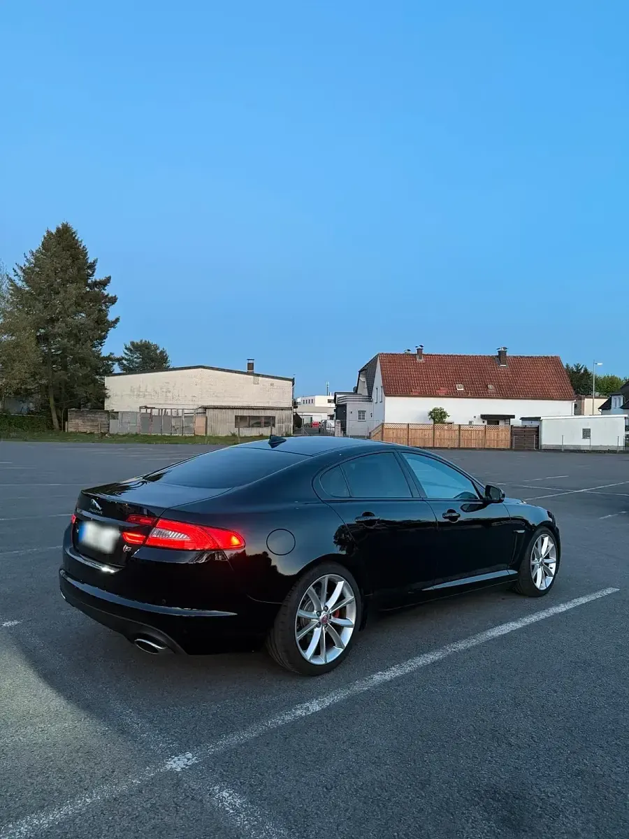 Gebraucht Jaguar XF 275 PS (202 kW) 2014 Schwarz Limousine