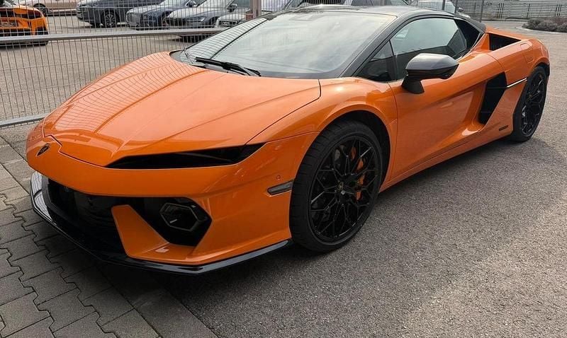 Neu Lamborghini Temerario 920 PS (676 kW) 2026 Orange Coupé