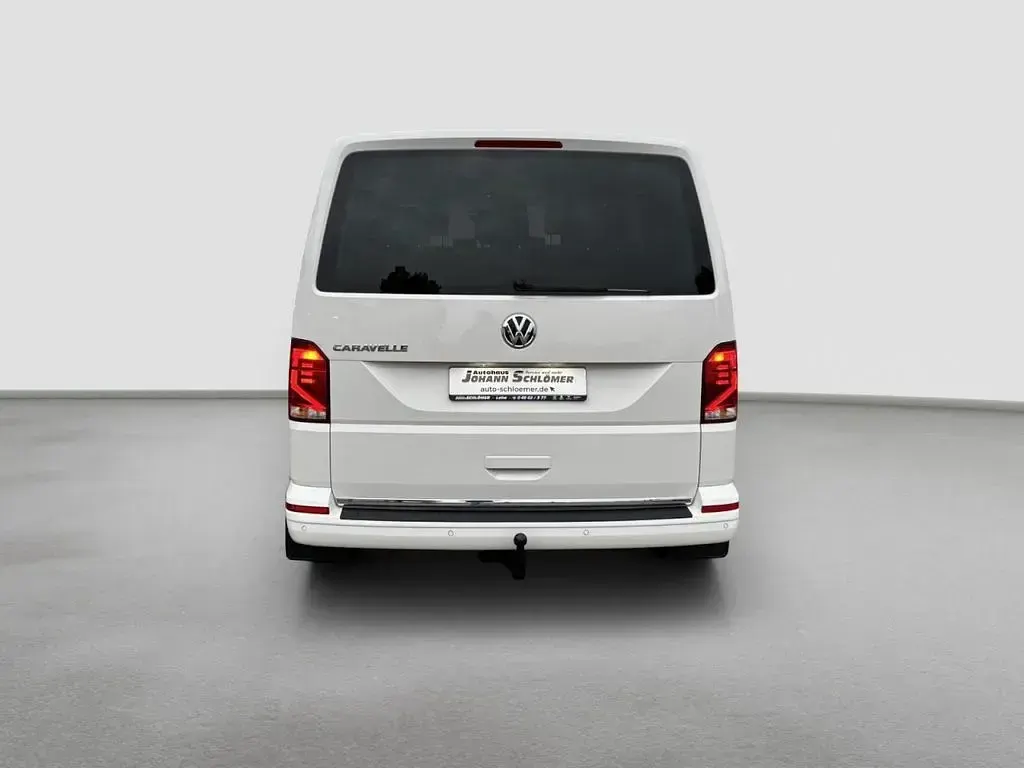 Gebraucht VW Caravelle Comfortline 150 PS (110 kW) 2022 Candy weiß Van