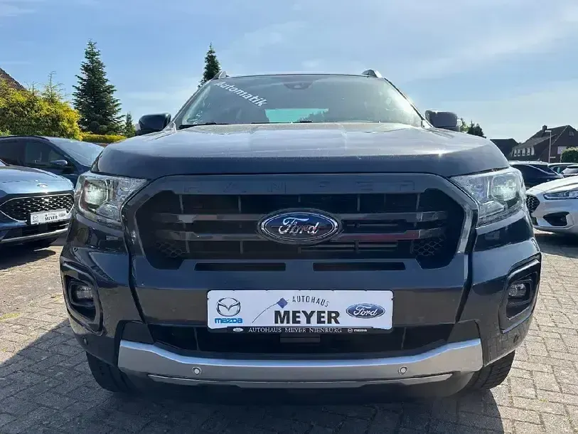 Gebraucht Ford Ranger Wildtrack 212 PS (155 kW) 2022 Royalgrau met. Pickup
