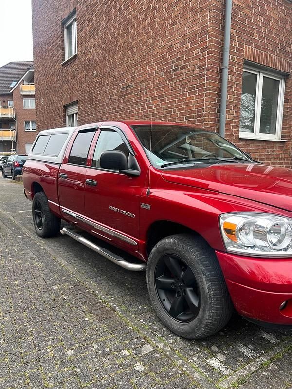 Gebraucht Dodge Ram 350 PS (257 kW) 2008 Rot Pickup