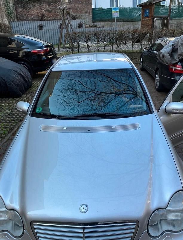 Gebraucht Mercedes C240 170 PS (125 kW) 2001 Grau Limousine