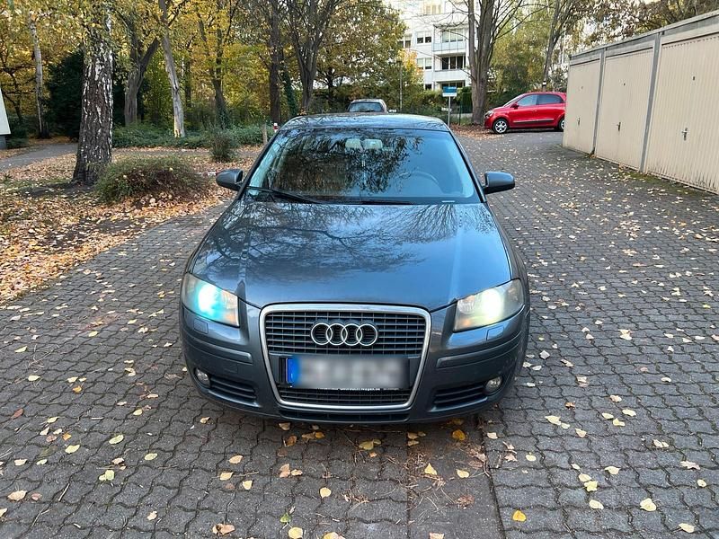 Grau Gebraucht 2007 Audi A3 Limousine | 3.450 € (Fairer Preis) - Bild 1/4