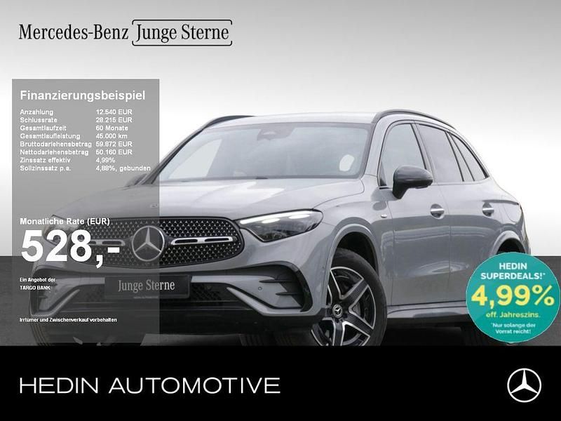 Grau Gebraucht 2025 Mercedes GLC300e AMG SUV | 62.700 € (Fairer Preis) - Bild 1/4