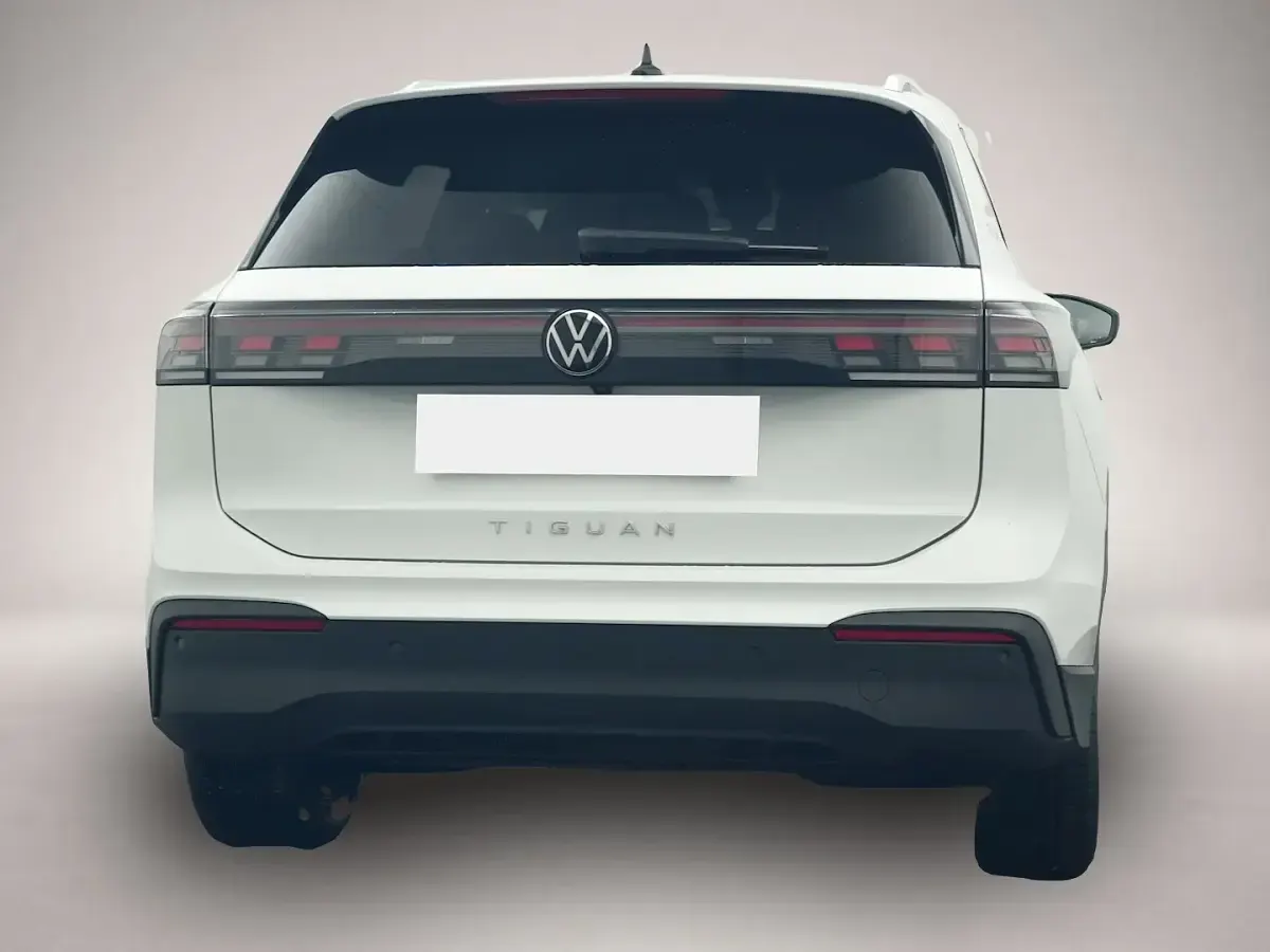 Gebraucht VW Tiguan Goal 150 PS (110 kW) 2025 Weiß SUV