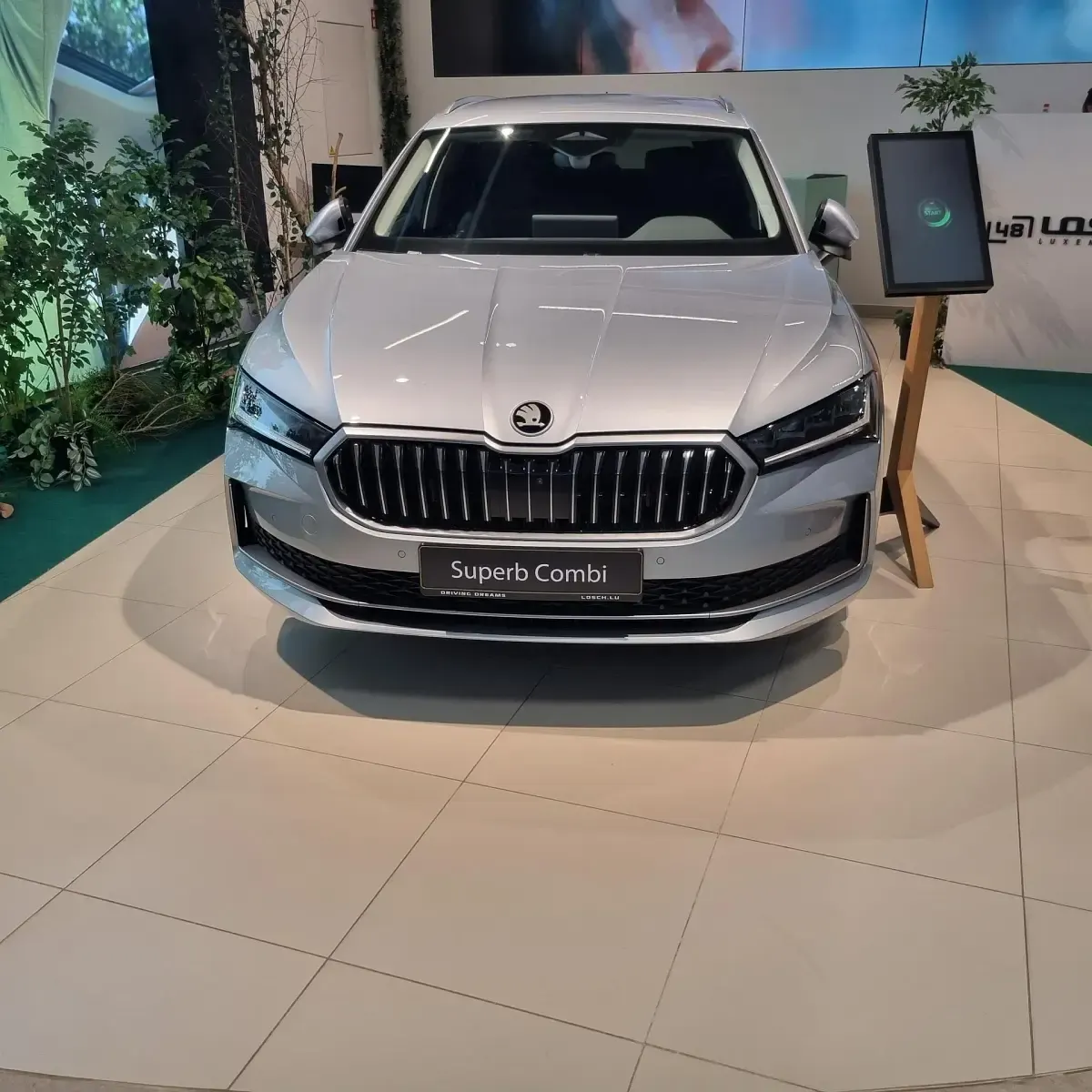 Gebraucht Skoda Superb Selection 193 PS (141 kW) 2024 Kombi