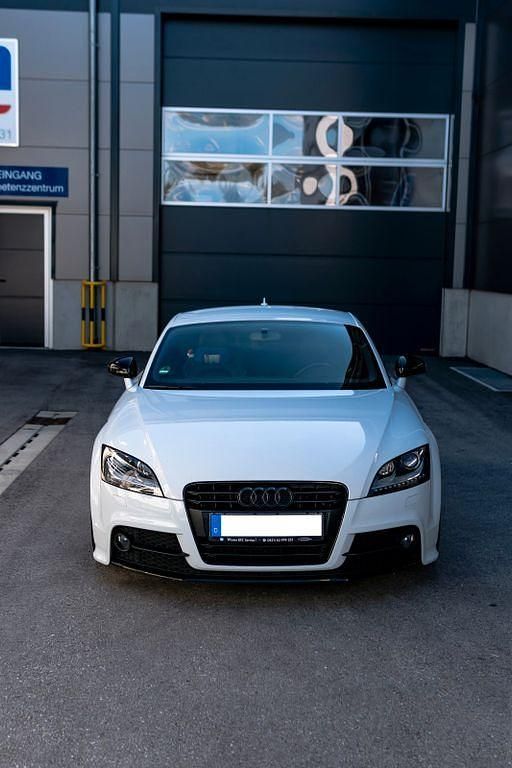 Gebraucht Audi TT Ambiente 211 PS (155 kW) 2013 Weiß Coupé