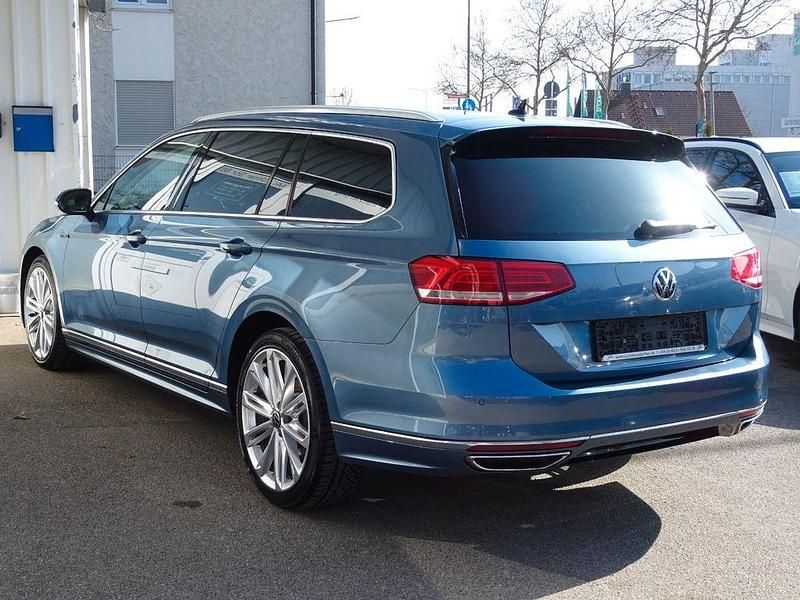 Gebraucht VW Passat R-line 190 PS (139 kW) 2015 Blau Kombi