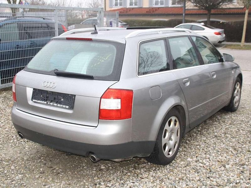 Gebraucht Audi A4 170 PS (125 kW) 2001 Atlasgrau Kombi