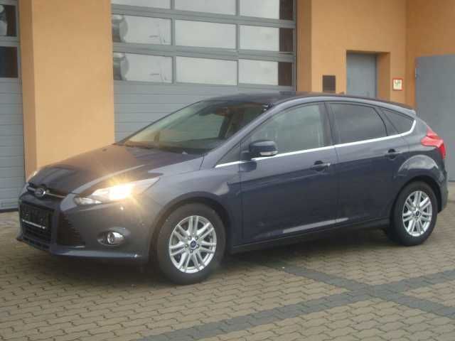 Gebraucht Ford Focus Titanium 101 PS (74 kW) 2014 Grau metallic Limousine