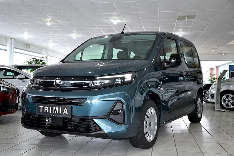 Neu Opel Combo Life 102 PS (75 kW) 2026 Blau Van / Kleinbus