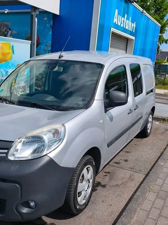 Gebraucht Renault Kangoo 110 PS (80 kW) 2014 Grau Van / Kleinbus