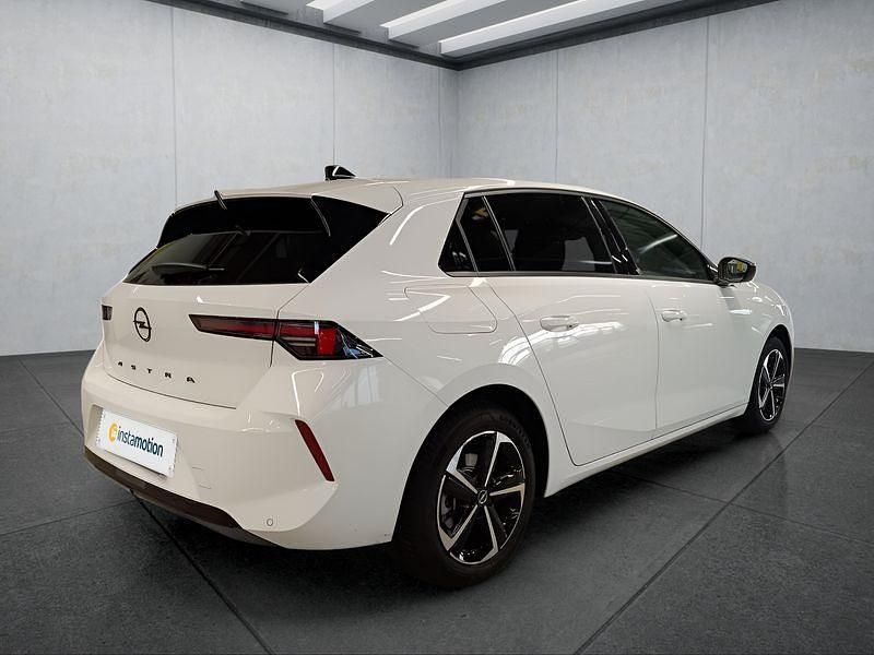 Gebraucht Opel Astra 131 PS (96 kW) 2024 Weiß Limousine