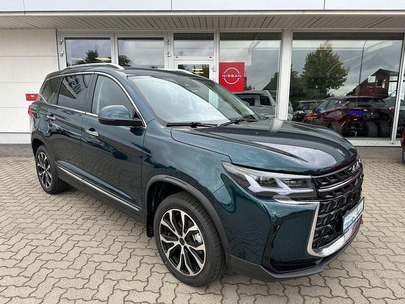 Neu DFSK Forthing 3 170 PS (125 kW) 2025 Grün SUV