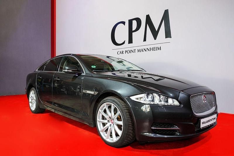 Stratus grey Gebraucht 2014 Jaguar XJ Premium Luxury Limousine | 19.850 € (Fairer Preis) - Bild 1/4