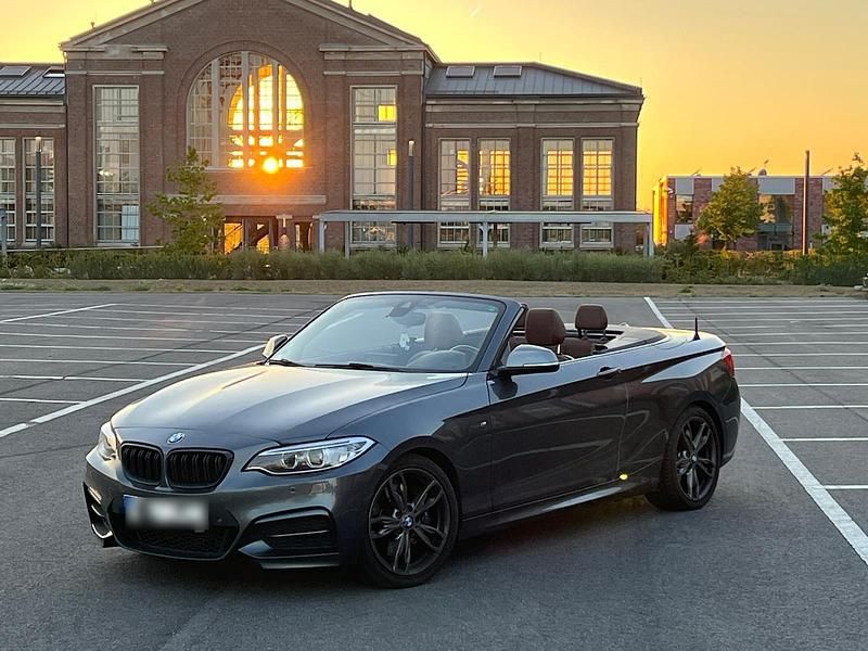 Gebraucht BMW M235 M Performance 326 PS (239 kW) 2017 Grau Cabrio