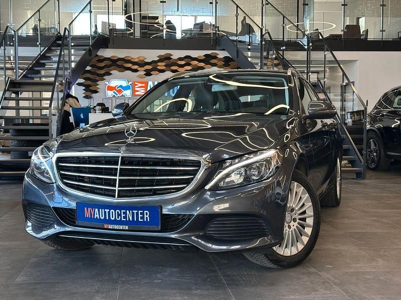 Gebraucht Mercedes C180 156 PS (114 kW) 2016 Grau Kombi