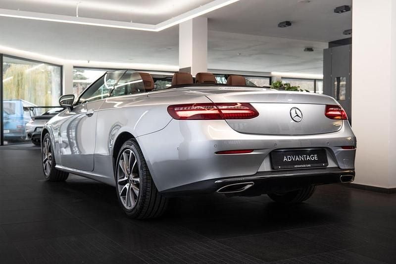 Gebraucht Mercedes E400 333 PS (244 kW) 2018 Silber Cabrio