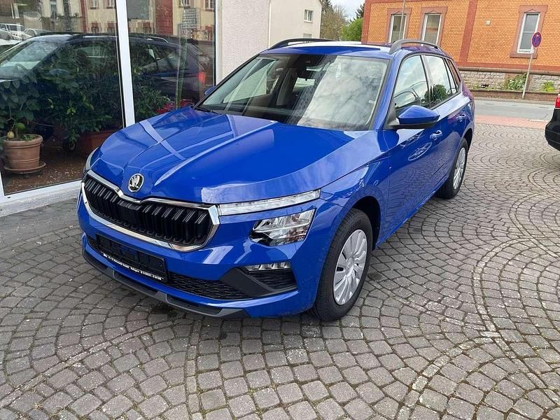 Gebraucht Skoda Kamiq Essence 95 PS (69 kW) 2024 Blau SUV