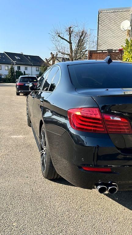Gebraucht BMW 525 218 PS (160 kW) 2016 Schwarz Limousine