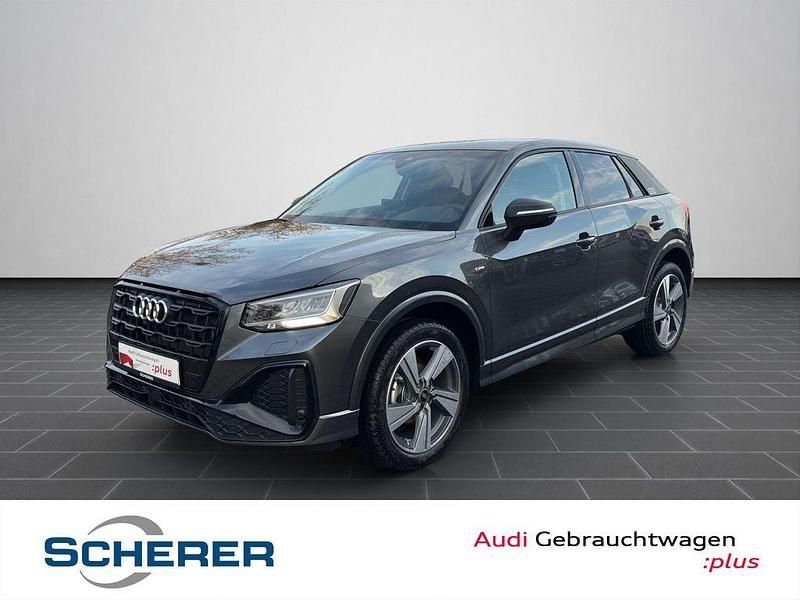 Gebraucht Audi Q2 Ambiente 150 PS (110 kW) 2025 Daytonagrau perleffekt (metallic) SUV