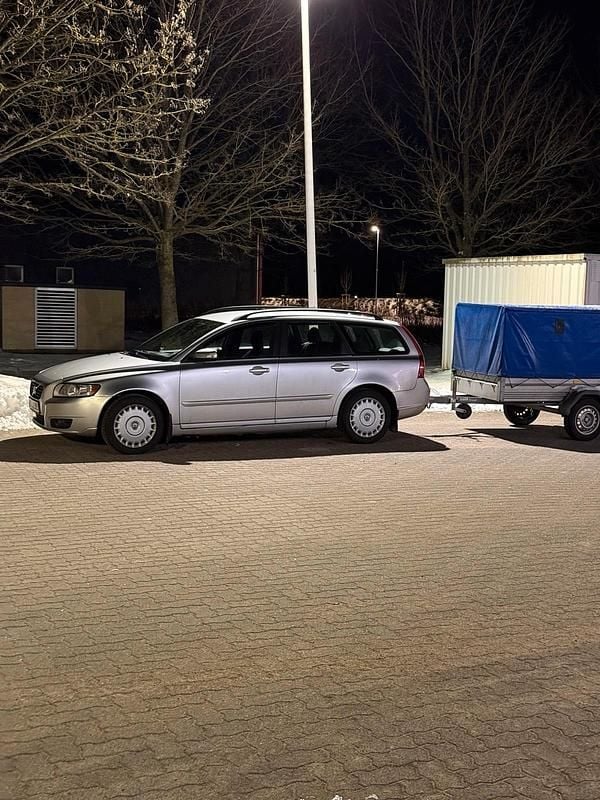 Gebraucht Volvo V50 136 PS (100 kW) 2007 Silber Kombi