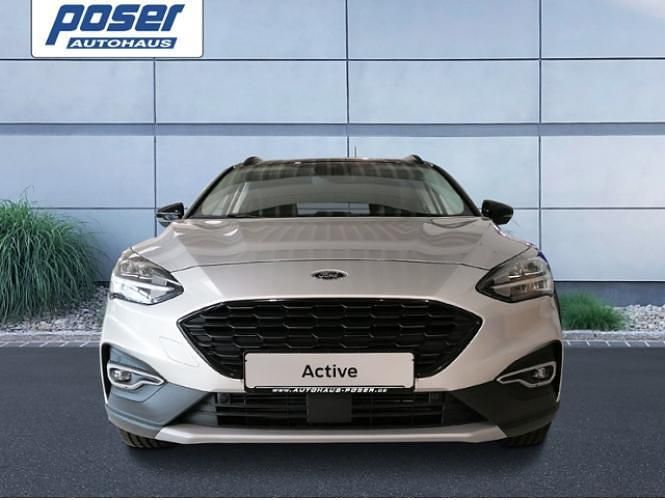 Usado Ford Focus Active 125 HP (91 kW) 2020 Prateado Sedan