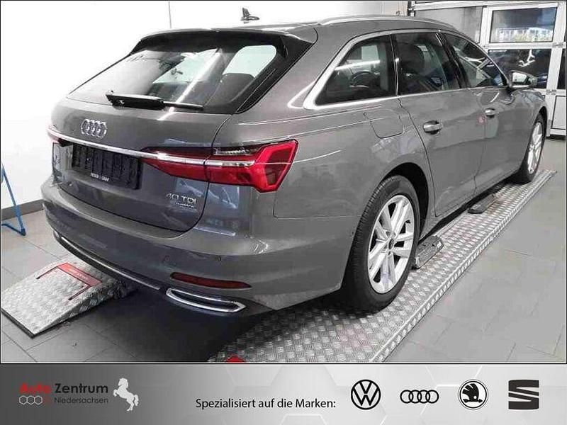 Gebraucht Audi A6 Sport 204 PS (150 kW) 2022 Chronos gray metallic Limousine