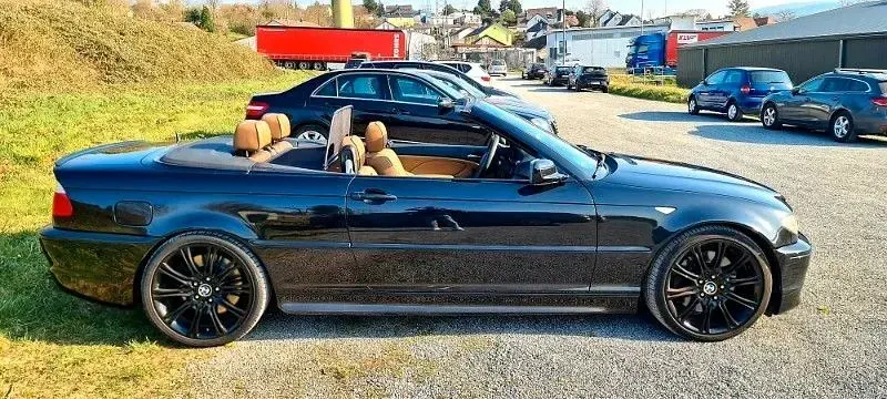 Gebraucht BMW 330 Cabriolet Performance 231 PS (169 kW) 2004 Schwarz Cabrio