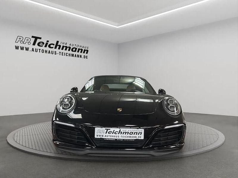 Gebraucht Porsche 911 Carrera 370 PS (272 kW) 2018 Schwarz