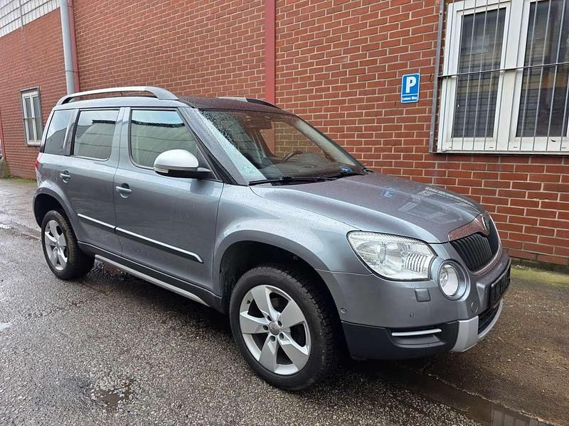 Gebraucht Skoda Yeti Plus Edition 105 PS (77 kW) 2012 Platingrau metallic SUV