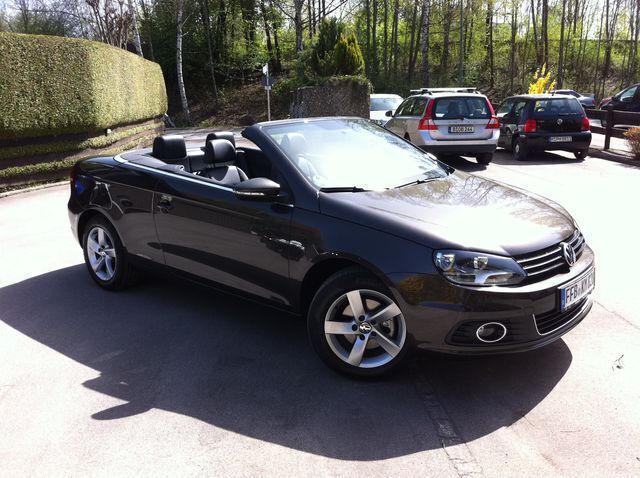 Gebraucht VW Eos 122 PS (89 kW) 2011 Braun metallic Cabrio
