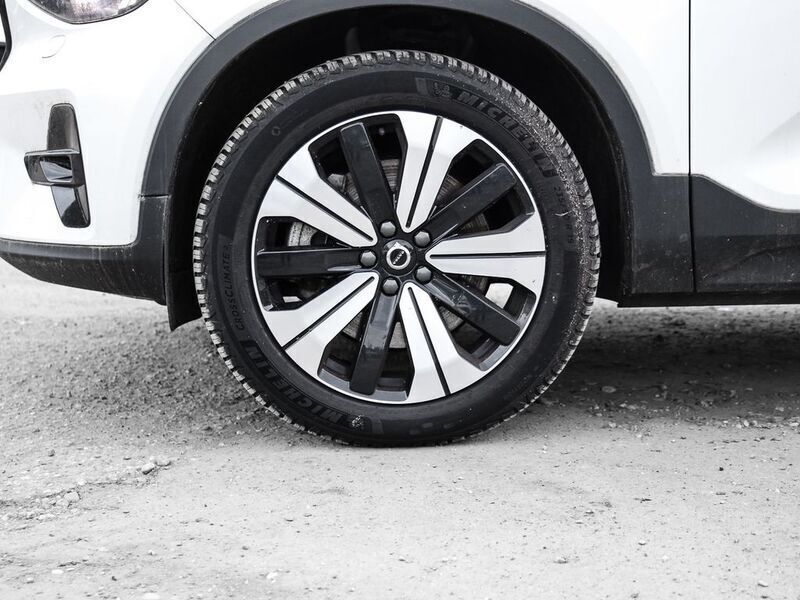 Gebraucht Volvo XC40 Plus 211 PS (155 kW) 2023 Weiss SUV