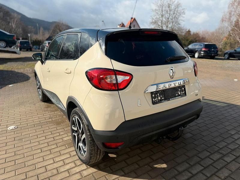 Gebraucht Renault Captur Luxe 90 PS (66 kW) 2015 Weiß SUV
