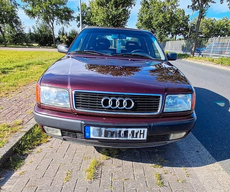 Rot Gebraucht 1992 Audi 100 Limousine | 4.200 € - Bild 1/4