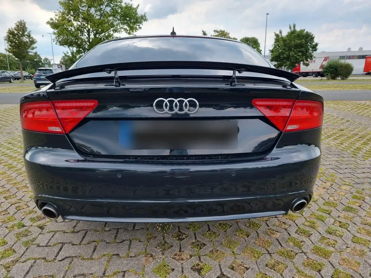 Gebraucht Audi A7 Sportback 204 PS (150 kW) 2012 Schwarz Kleinwagen