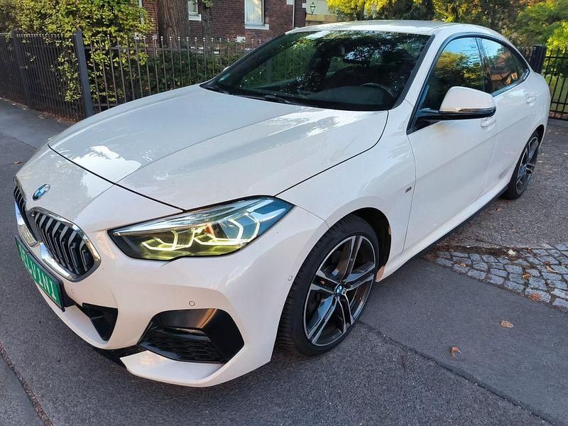 Gebraucht BMW 218 M Sport 150 PS (110 kW) 2021 Alpinweiss iii Coupé