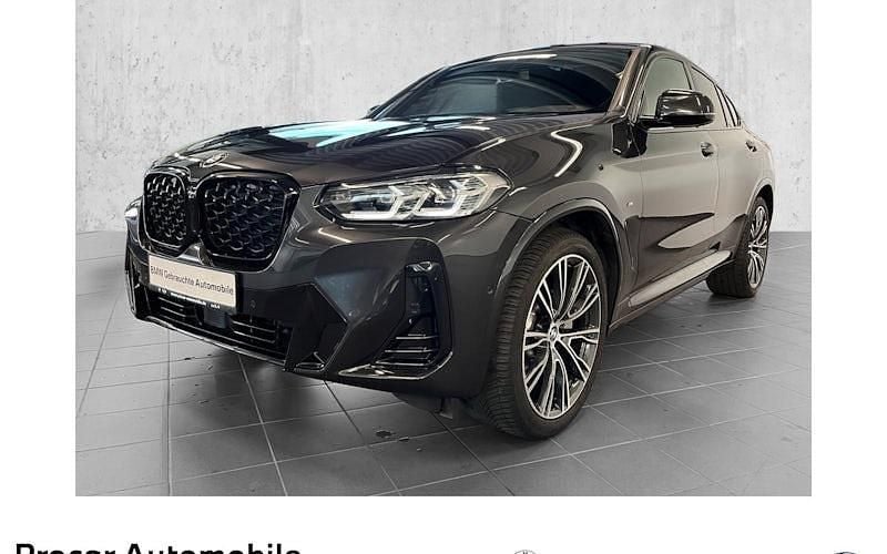 Grau Gebraucht 2024 BMW X4 Shadowline SUV | 57.400 € (Guter Preis) - Bild 1/4