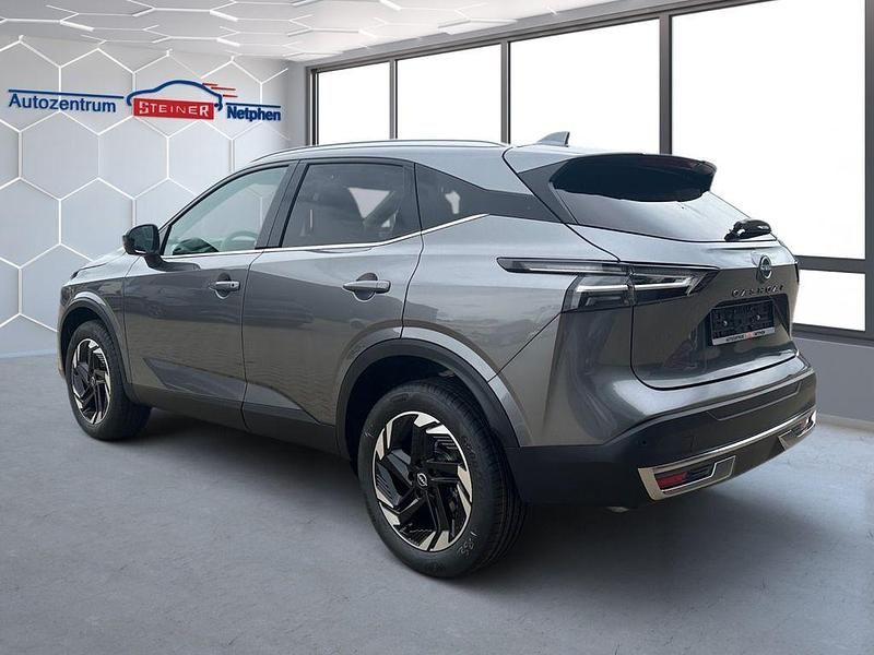 Neu Nissan Qashqai N-Connecta 158 PS (116 kW) 2026 Grau SUV