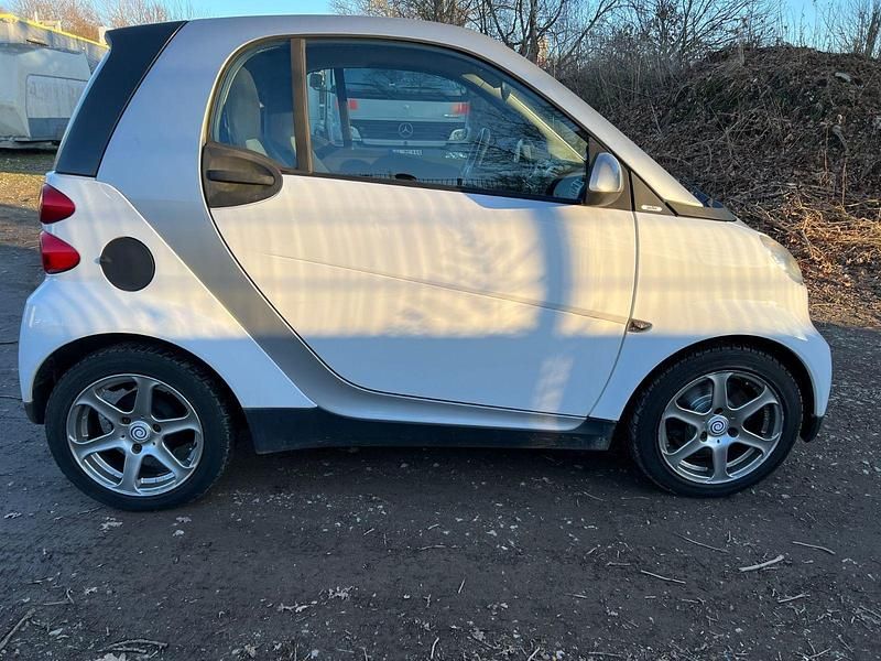 Gebraucht Smart ForTwo Coupé Pulse 45 PS (33 kW) 2008 Weiß Coupé