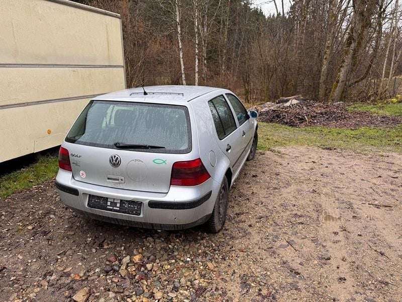 Gebraucht VW Golf IV Basis 75 PS (55 kW) 2001 Silber Limousine