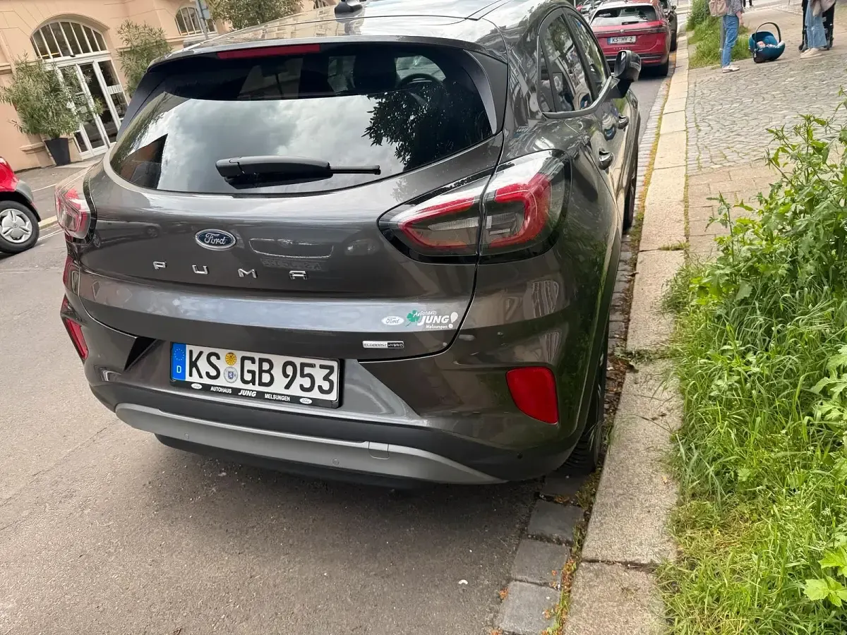 Gebraucht Ford Puma 125 PS (91 kW) 2020 Grau SUV