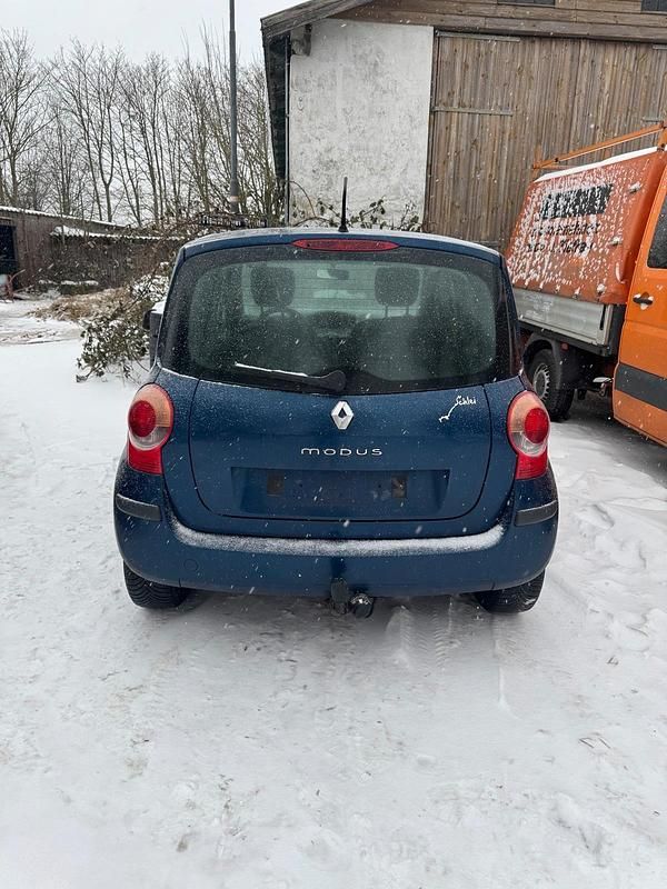 Blau Gebraucht 2004 Renault Modus Van / Kleinbus | 999 € (Guter Preis) - Bild 1/4