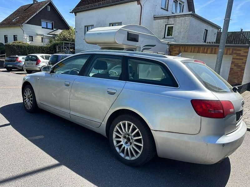 Gebraucht Audi A6 179 PS (131 kW) 2005 Lichtsilber metallic Kombi