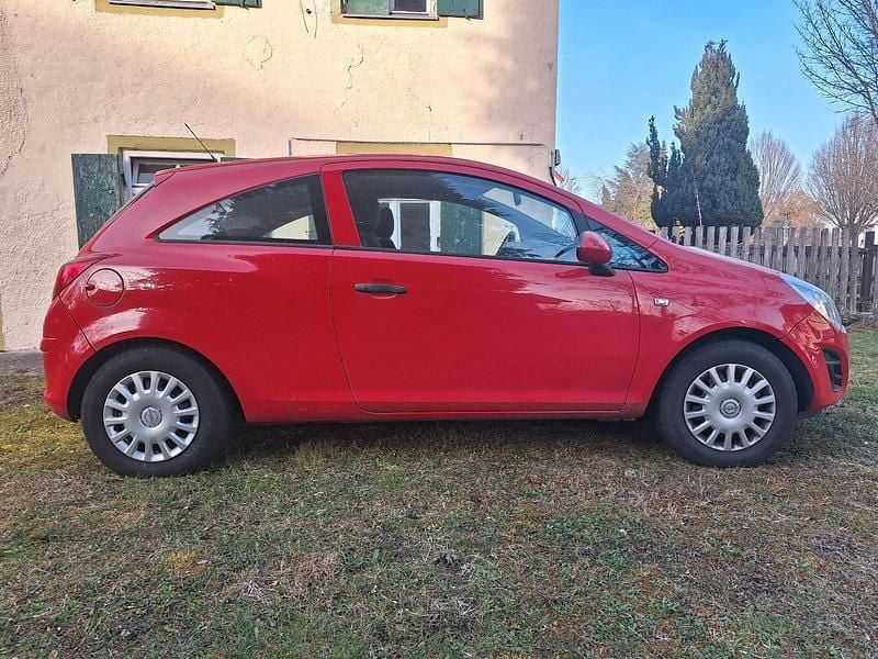 Gebraucht Opel Corsa 69 PS (50 kW) 2011 Rot Kleinwagen